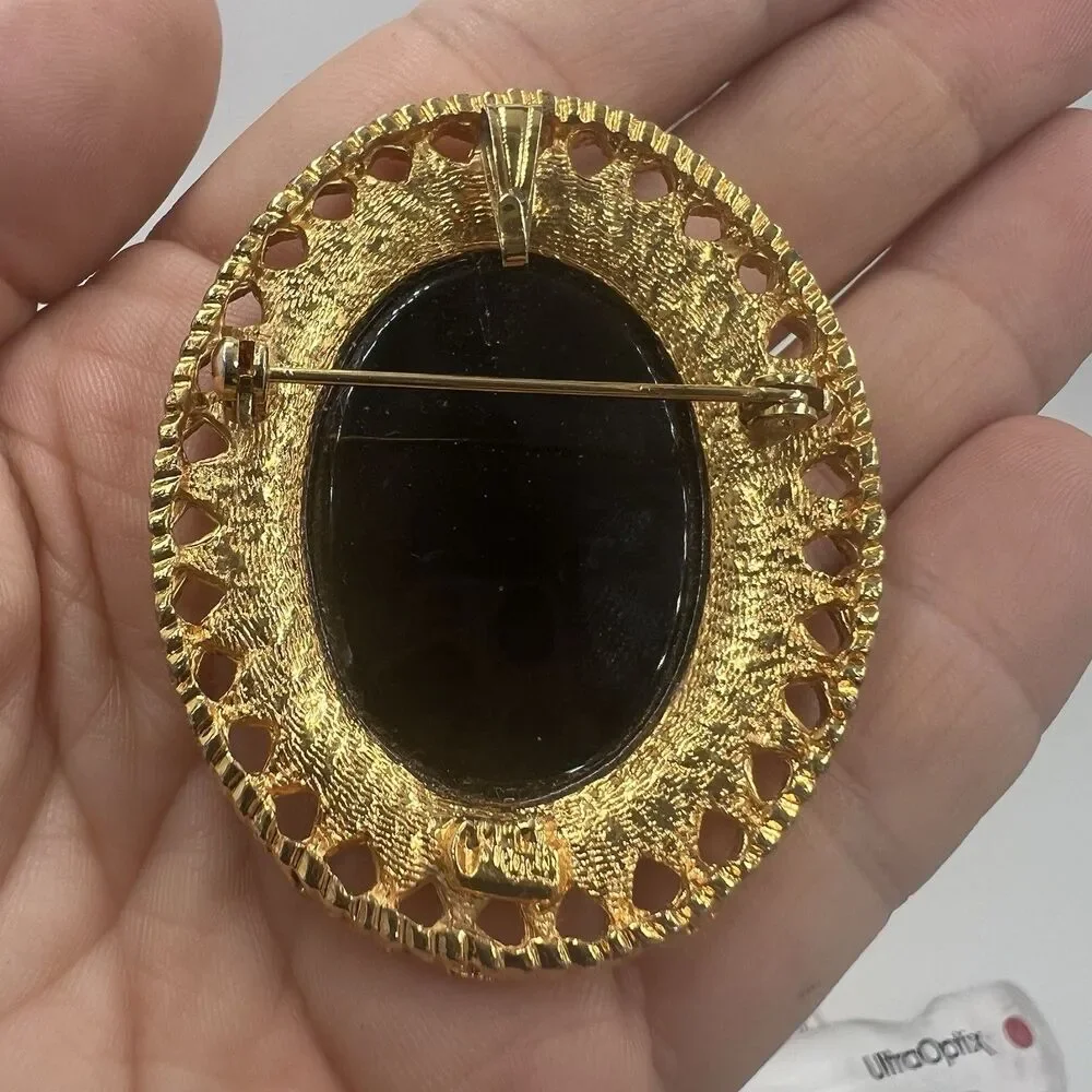 Celebrity Gold Tone & Large Black Glass Rose Brooch / Pendant Oval Large Vintage